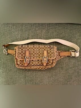 Vintage Coach Beige Signature Canvas Clutch with Buckle Straps
